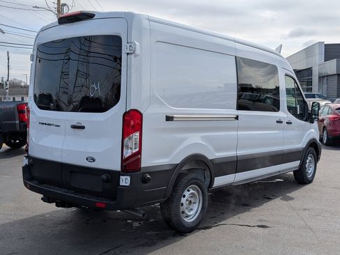 New 2026 Ford Transit 250 148 Medium Roof RWD image 4