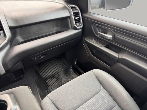 Used 2024 RAM 1500 Tradesman AWD/4WD image 15