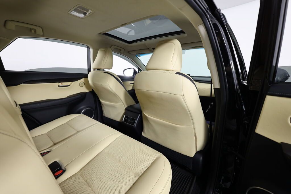 Used 2015 Lexus NX 200t AWD w/ Premium Package image 19