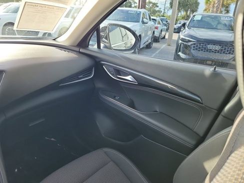 Used 2022 Buick Envision Preferred image 15