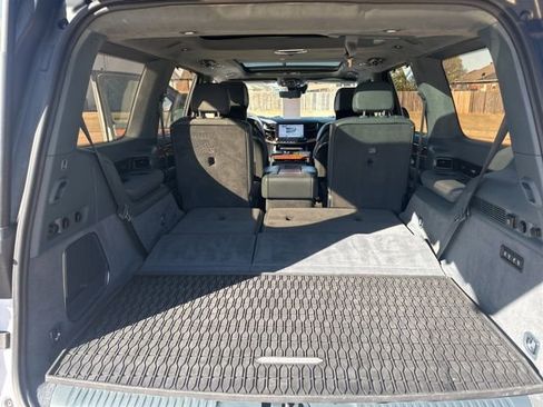 Used 2022 Jeep Grand Wagoneer Series III w/ Rear Seat Video Group 1 image 30