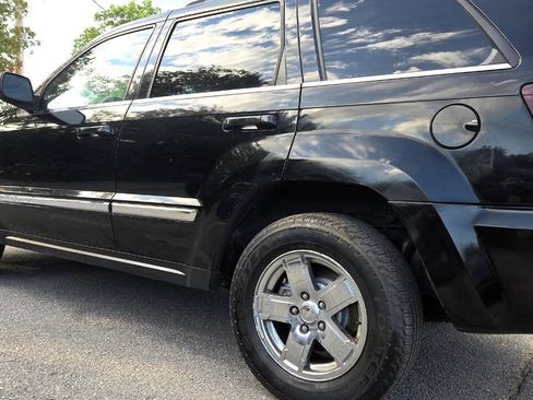 Used 2007 Jeep Grand Cherokee Limited AWD/4WD image 9