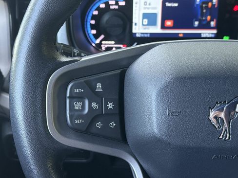 Used 2022 Ford Bronco Wildtrak AWD/4WD image 14