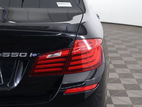 Used 2015 BMW 550i xDrive Sedan AWD/4WD image 16