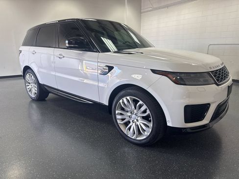 Used 2018 Land Rover Range Rover Sport Supercharged AWD/4WD image 2