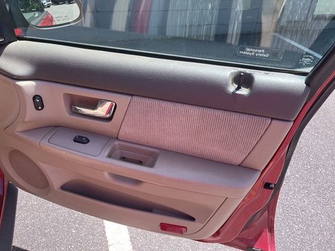 Used 2000 Ford Taurus SEL image 17