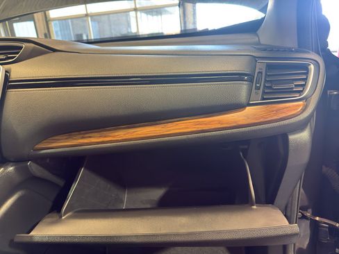 Used 2017 Honda CR-V EX image 26