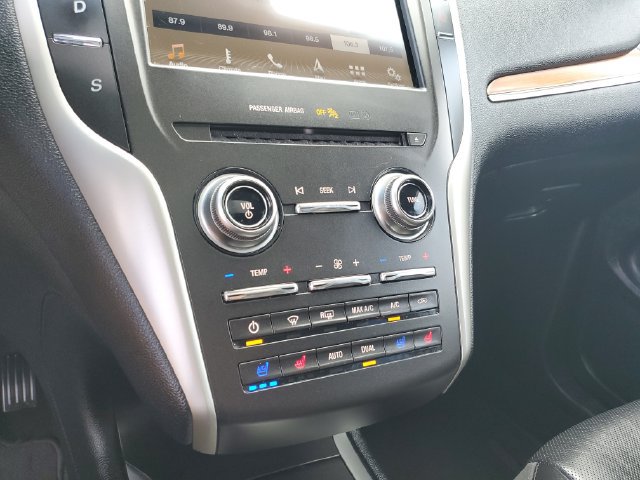 Used 2019 Lincoln MKC Reserve w/ MKC Climate Package AWD/4WD image 26