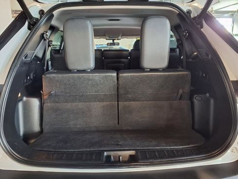 Used 2022 Mitsubishi Outlander SE image 6