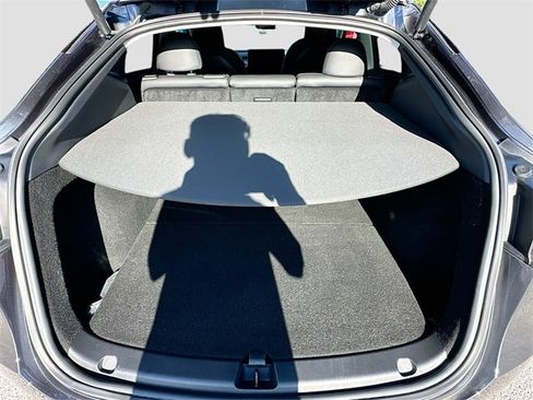 Used 2024 Tesla Model Y Long Range image 26