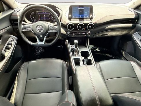 Used 2024 Nissan Sentra SR w/ SR Premium Package FWD image 15