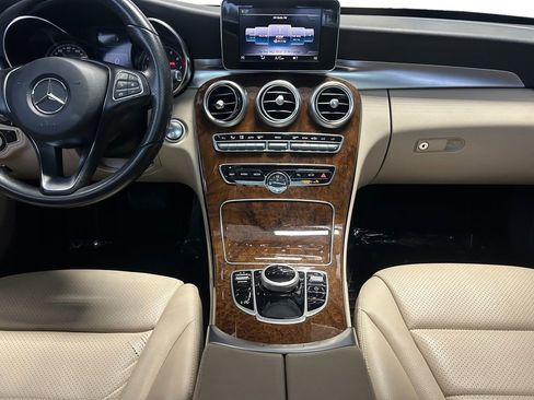 Used 2018 Mercedes-Benz C 300 Sedan image 12