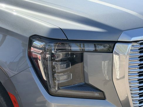 Used 2023 GMC Yukon Denali w/ Max Trailering Package AWD/4WD image 6
