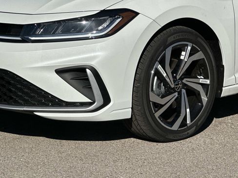 New 2026 Volkswagen Jetta SEL image 8