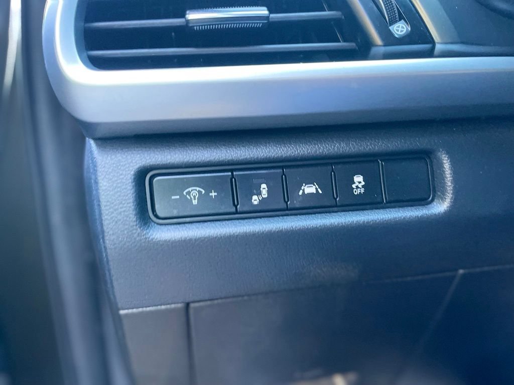 Used 2020 Kia Telluride S w/ S 8 Passenger Seating Package AWD/4WD image 17