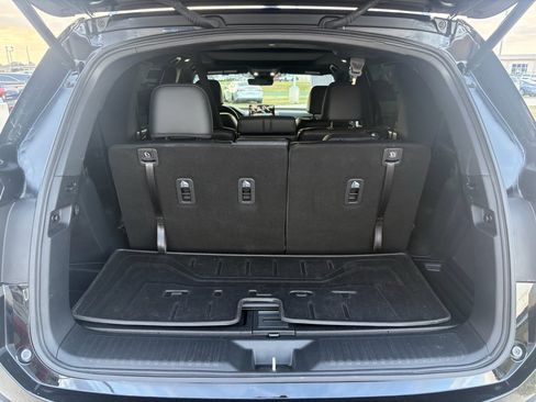 Certified 2025 Honda Pilot Black Edition image 33