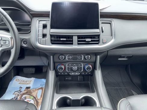 Used 2023 Chevrolet Tahoe Premier AWD/4WD image 12