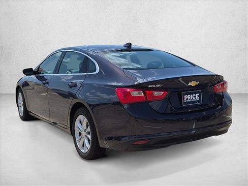 Used 2025 Chevrolet Malibu LT FWD image 7