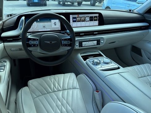 Used 2024 Genesis G90 3.5T image 2