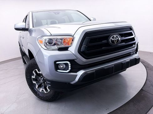 Used 2023 Toyota Tacoma SR w/ SR Convenience Package RWD image 7