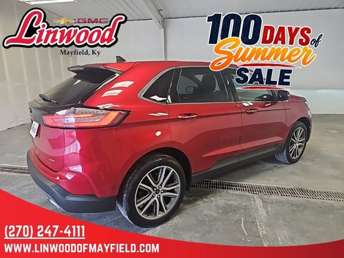 Used 2021 Ford Edge Titanium AWD/4WD image 2
