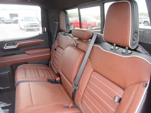 New 2026 GMC Sierra 1500 Denali Ultimate AWD/4WD image 14