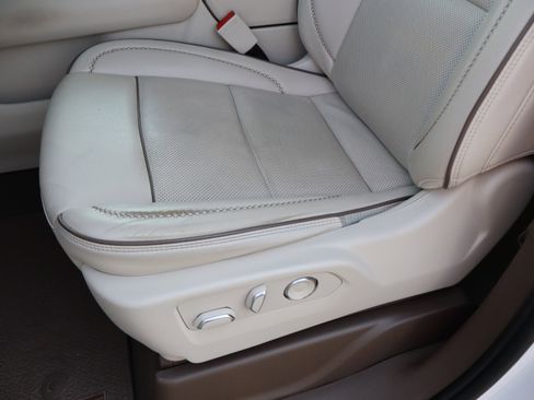 Used 2023 GMC Yukon Denali image 19