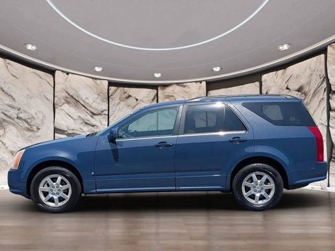 Used 2009 Cadillac SRX AWD w/ Third Row Seating Package image 4