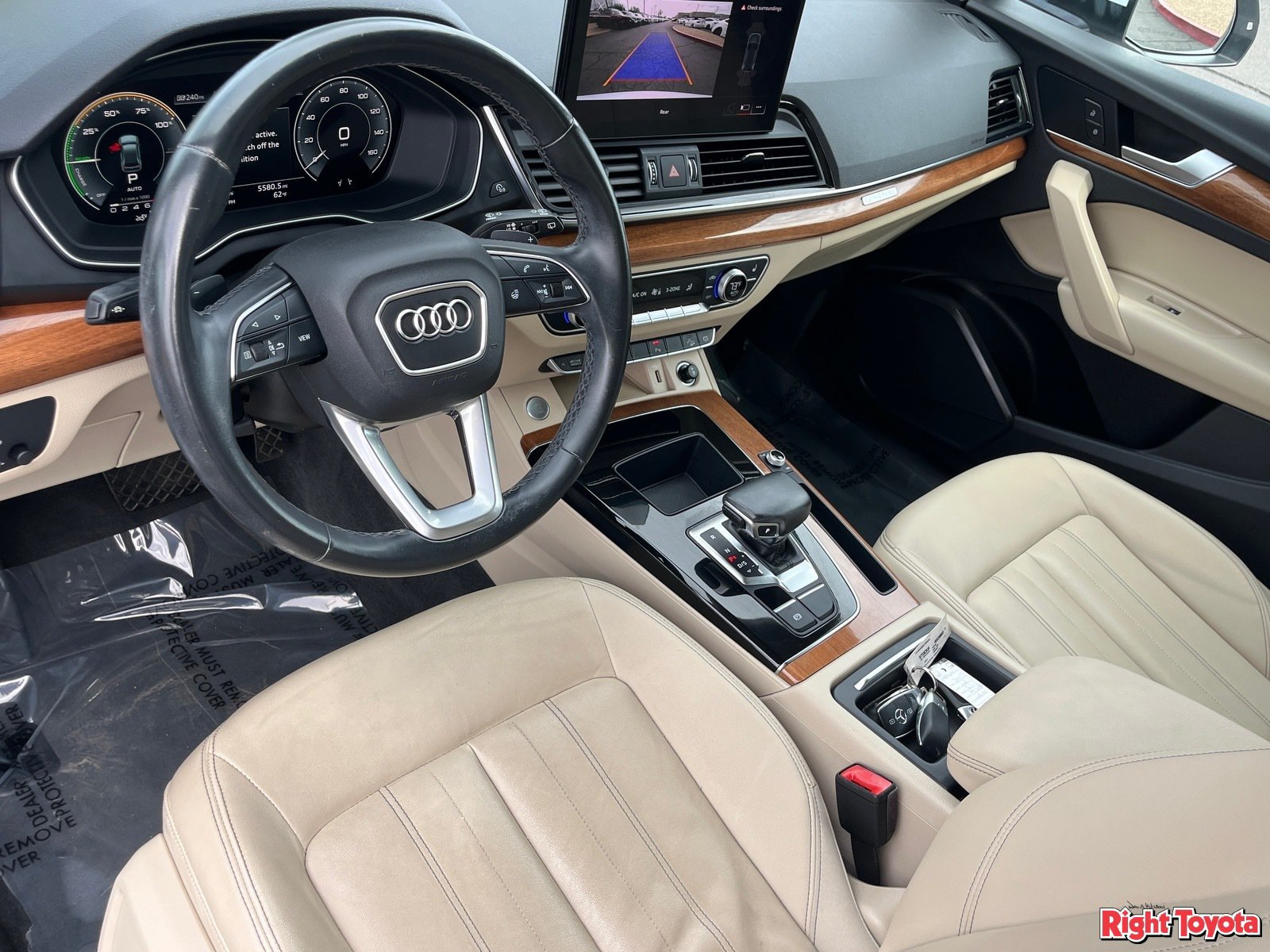 Used 2021 Audi Q5 e Premium w/ Convenience Package AWD/4WD image 17