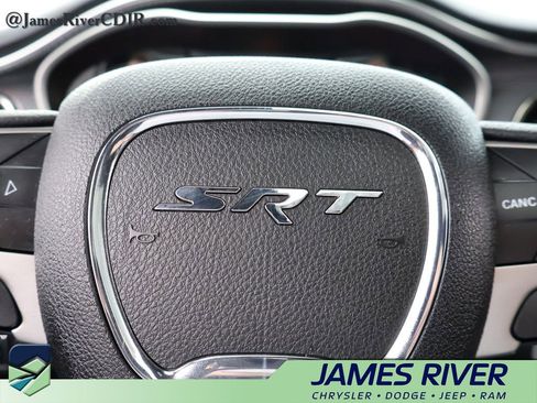 Used 2016 Dodge Challenger SRT Hellcat image 23