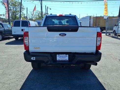 Used 2022 Ford F250 XL w/ Snow Plow/Camper Package image 6