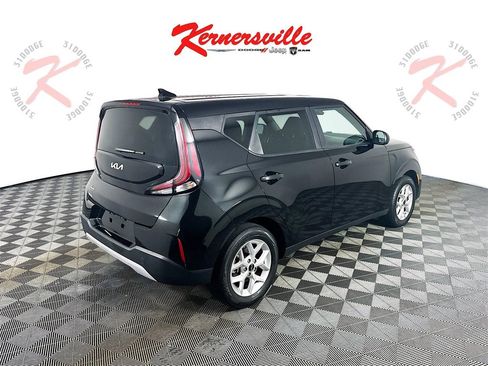 Used 2024 Kia Soul LX w/ Option Group 015 image 7