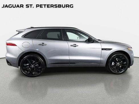 Used 2026 Jaguar F-PACE R-Dynamic S image 4