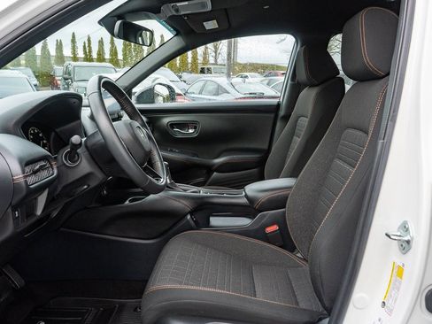 Certified 2024 Honda HR-V Sport image 11