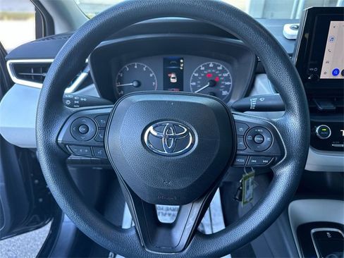 Used 2024 Toyota Corolla LE image 15