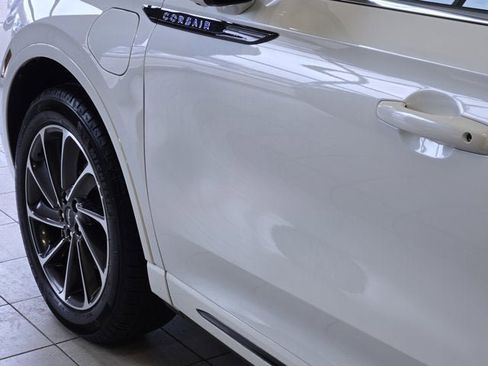 Used 2023 Lincoln Corsair Grand Touring w/ Equipment Group 301A image 18