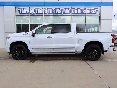 New 2026 Chevrolet Silverado 1500 High Country AWD/4WD image 7