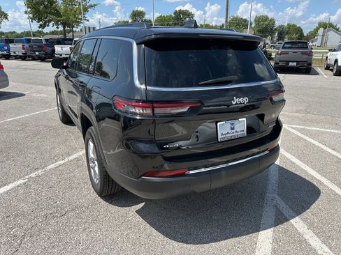 New 2025 Jeep Grand Cherokee L Laredo w/ Luxury Tech Group I AWD/4WD image 24