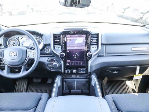 New 2026 RAM 1500 Big Horn AWD/4WD image 15