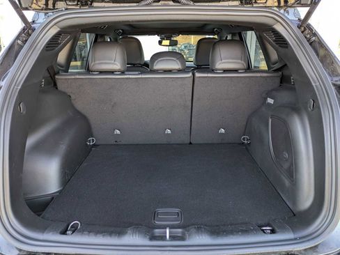 Used 2025 Jeep Compass Limited w/ Sun & Sound Group image 34