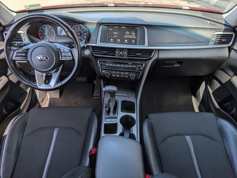 Used 2019 Kia Optima S w/ S Panoramic Sunroof Package FWD image 4
