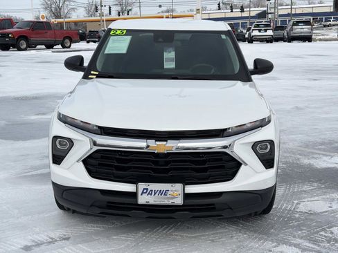 Certified 2025 Chevrolet TrailBlazer LS w/ LS Convenience Package image 14