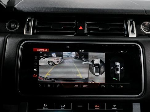 Used 2020 Land Rover Range Rover HSE image 19