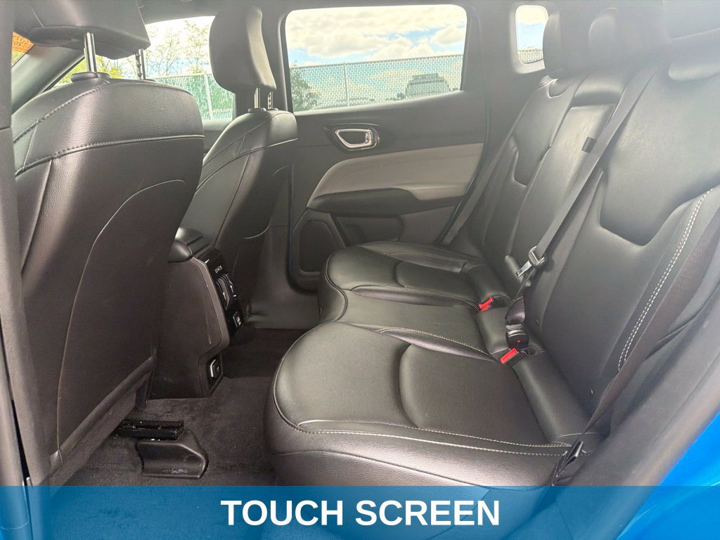 Used 2025 Jeep Compass Limited AWD/4WD image 10