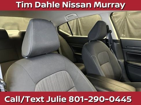 Used 2024 Nissan Altima 2.5 SV AWD/4WD image 16