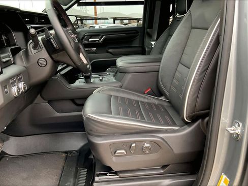 Used 2026 GMC Sierra 1500 AT4X AWD/4WD image 11