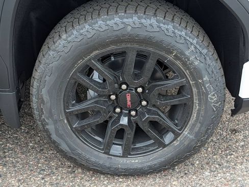 New 2026 GMC Sierra 1500 Elevation w/ Elevation Premium Package AWD/4WD image 25