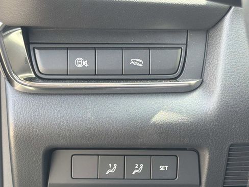 Certified 2025 MAZDA CX-30 AWD 2.5 S w/ Preferred Package image 13