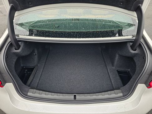 New 2026 BMW 330i xDrive Sedan w/ M Sport Package image 30