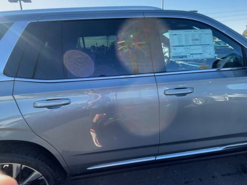 New 2026 Cadillac Escalade Luxury w/ Touring Package image 9